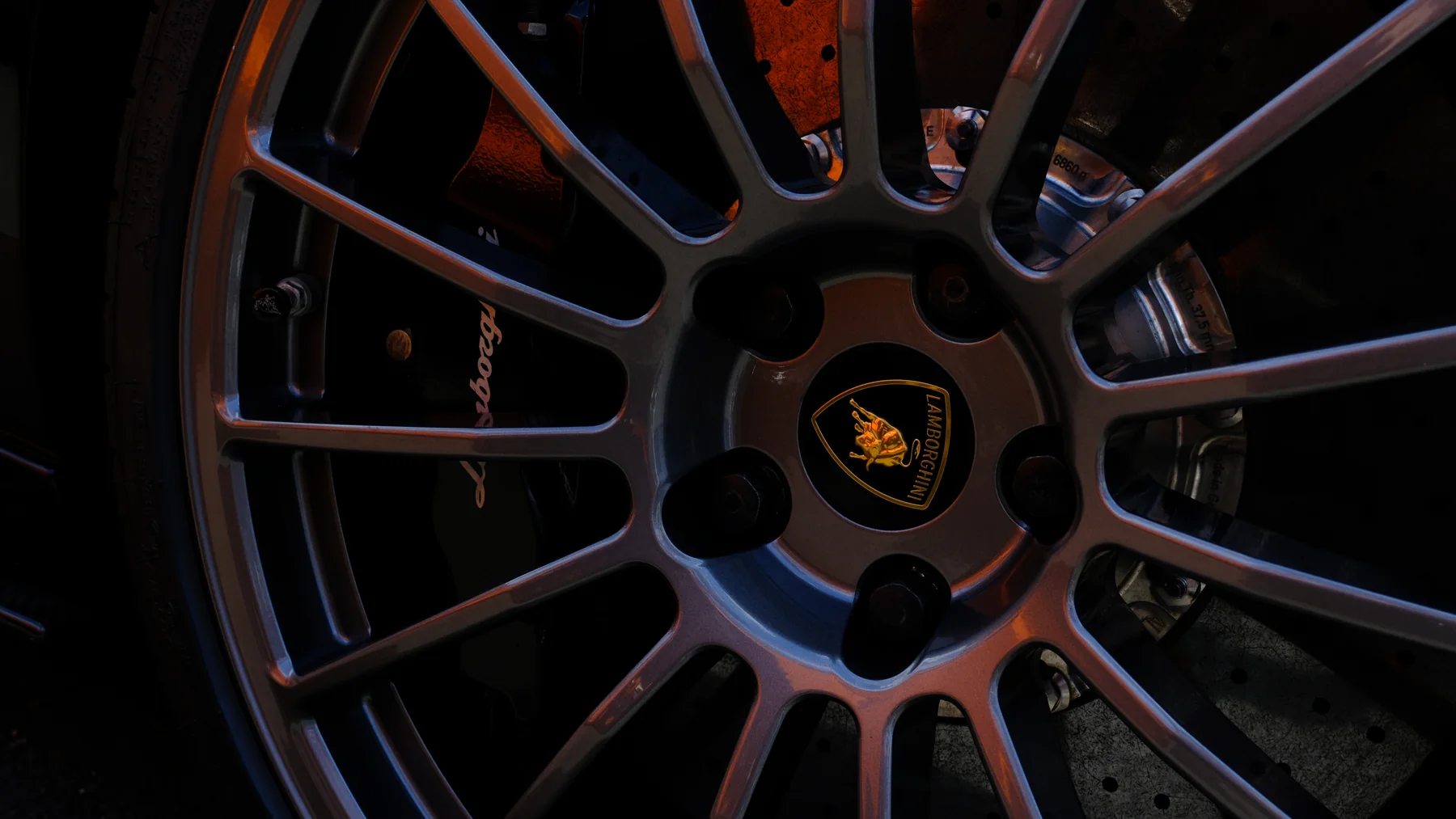 4 Wheel Wonders car photo 4